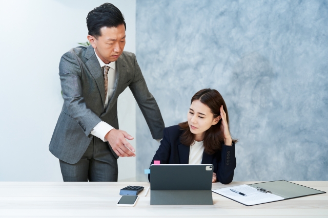 職場に「一緒に仕事したくない人」がいる場合の対処法　ストレス軽減・人間関係の悩みを解消